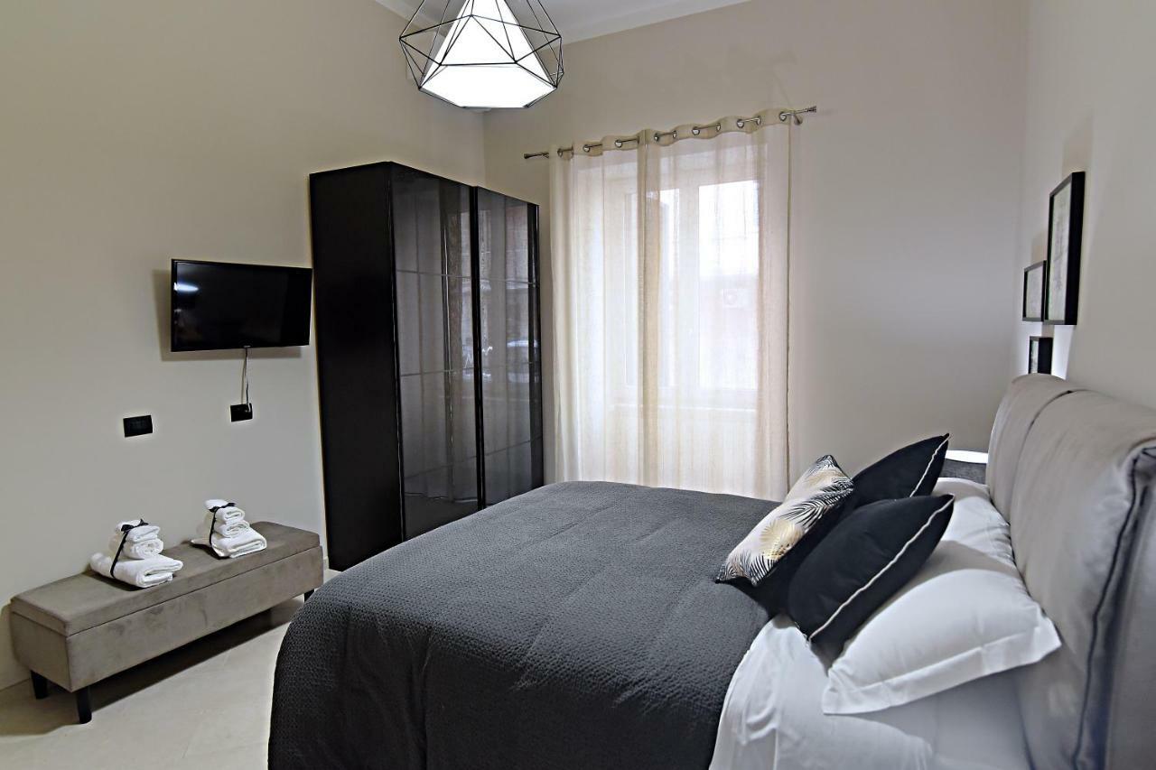 Gemini Suite Салерно Екстер'єр фото